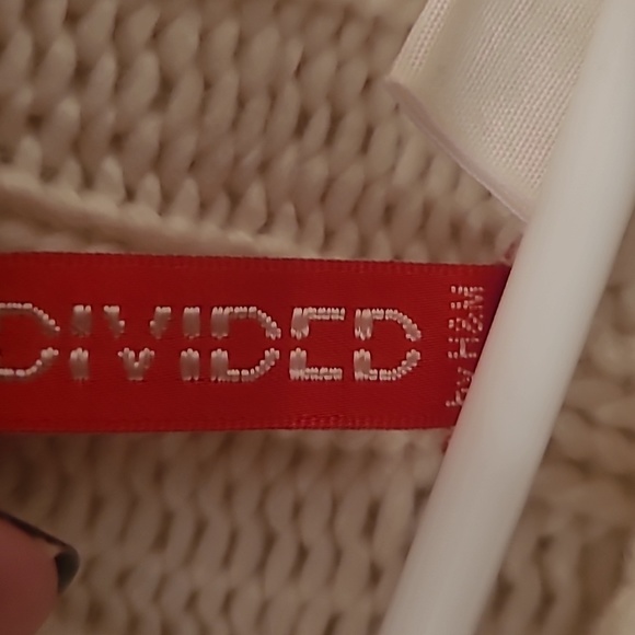 Cozy Sweater - Picture 3 of 6